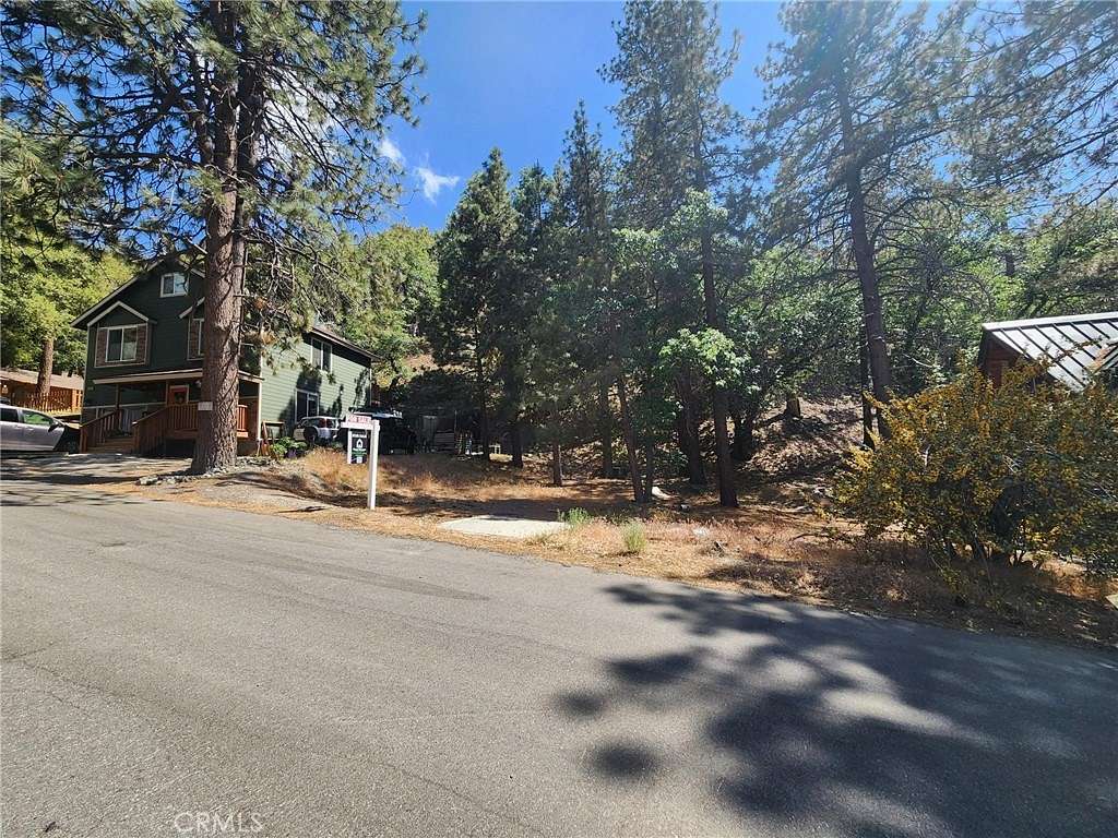 0.18 Acres of Residential Land for Sale in Wrightwood, California