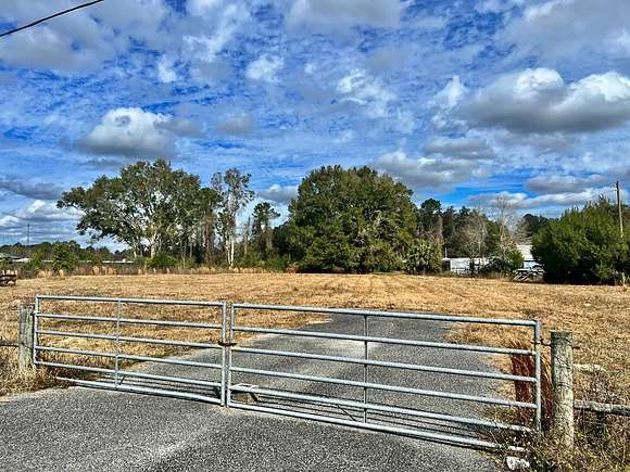 1.4 Acres of Commercial Land for Sale in Old Town, Florida