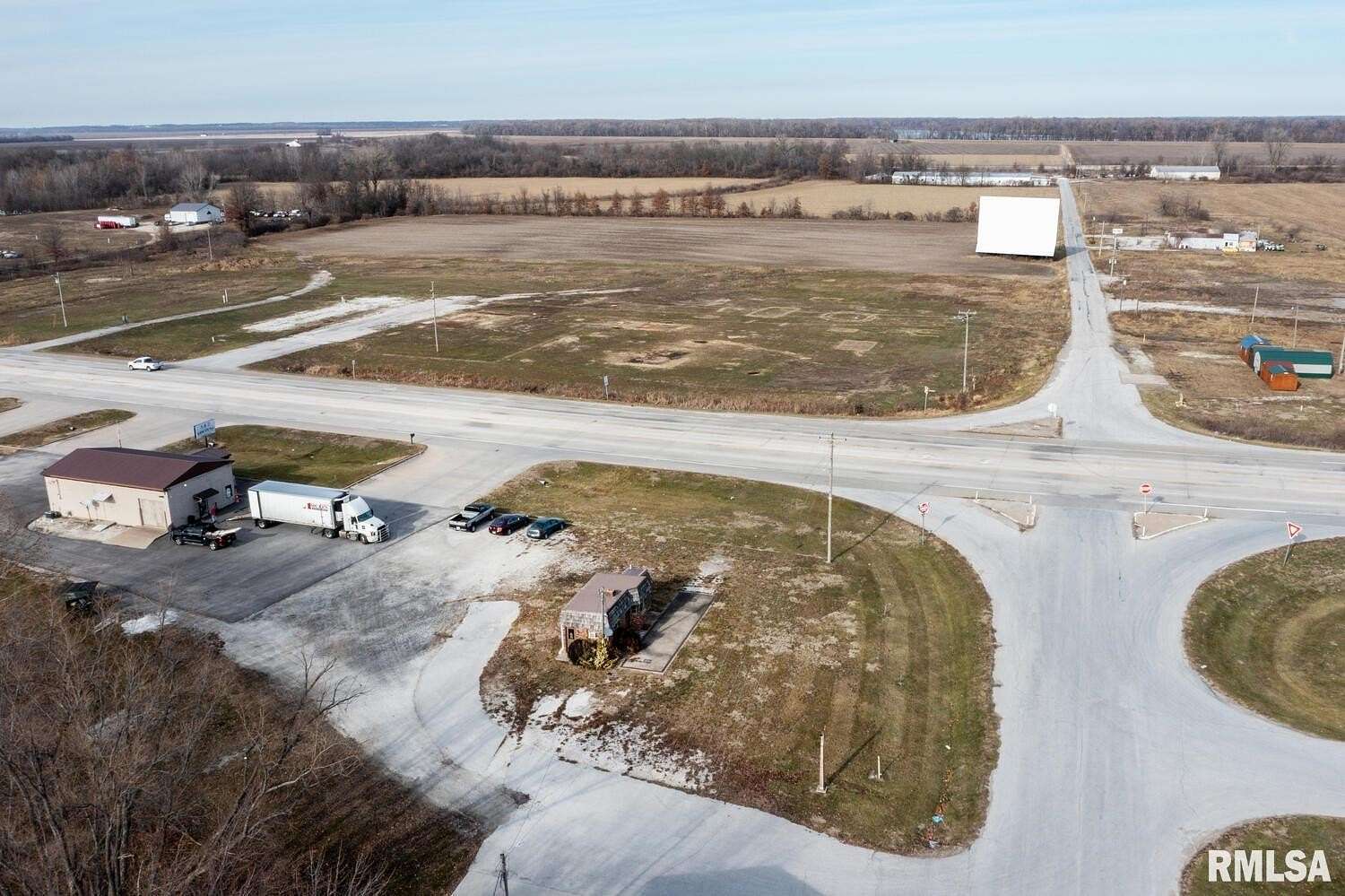 0.83 Acres of Improved Commercial Land for Lease in Taylor, Missouri