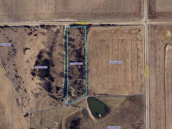 3 Acres of Residential Land for Sale in Reasnor, Iowa