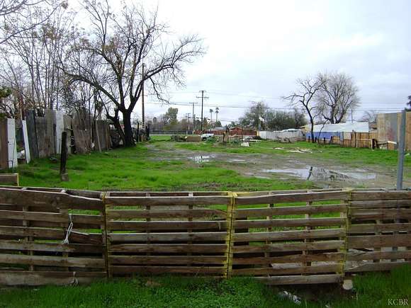 0.327 Acres of Residential Land for Sale in Hanford, California