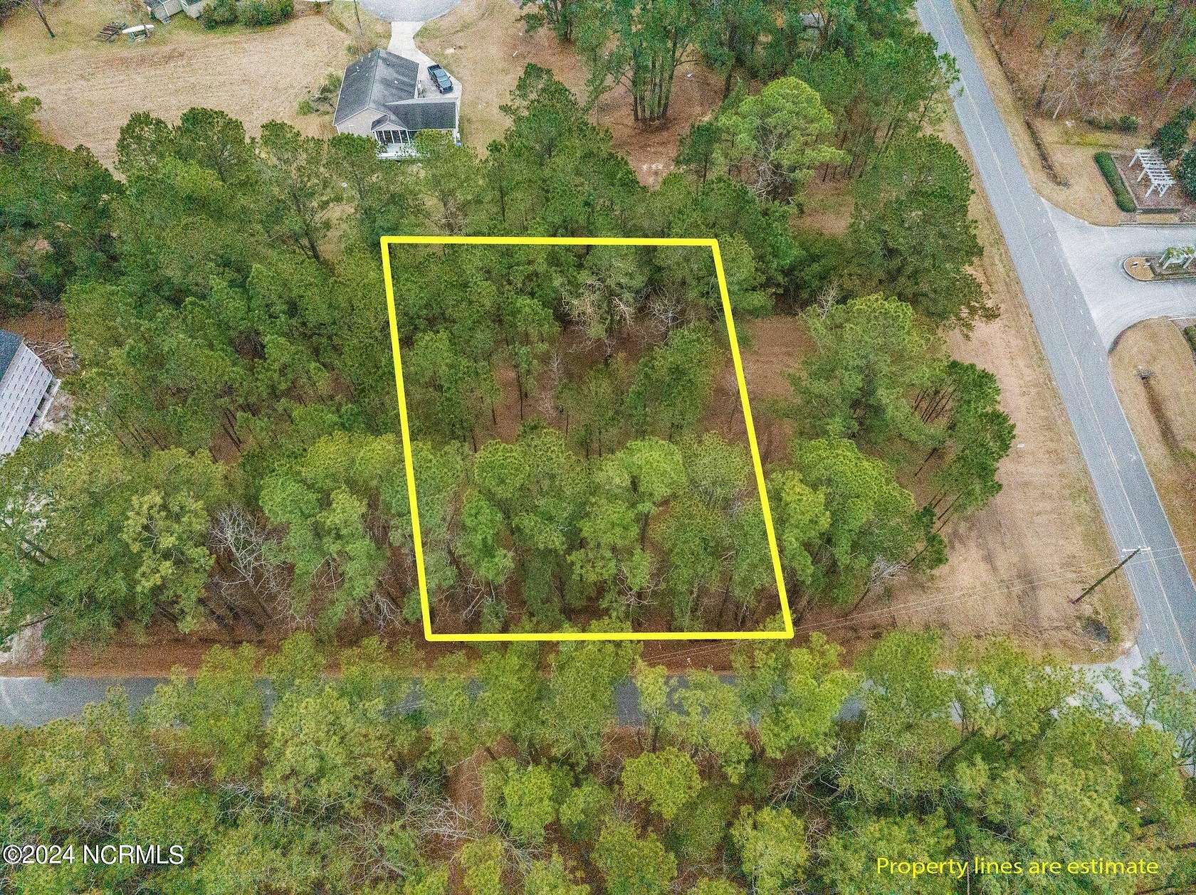 0.34 Acres of Residential Land for Sale in Oriental, North Carolina