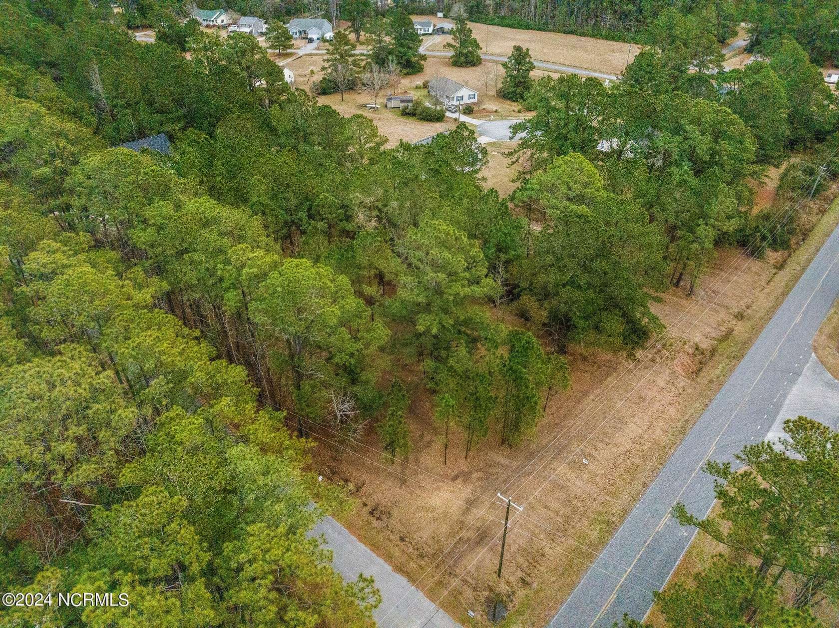 0.4 Acres of Residential Land for Sale in Oriental, North Carolina