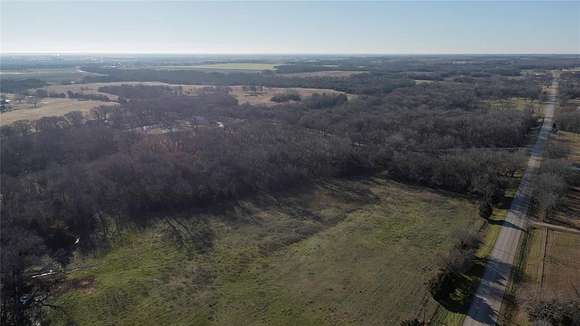 19.9 Acres of Land for Sale in Whitesboro, Texas