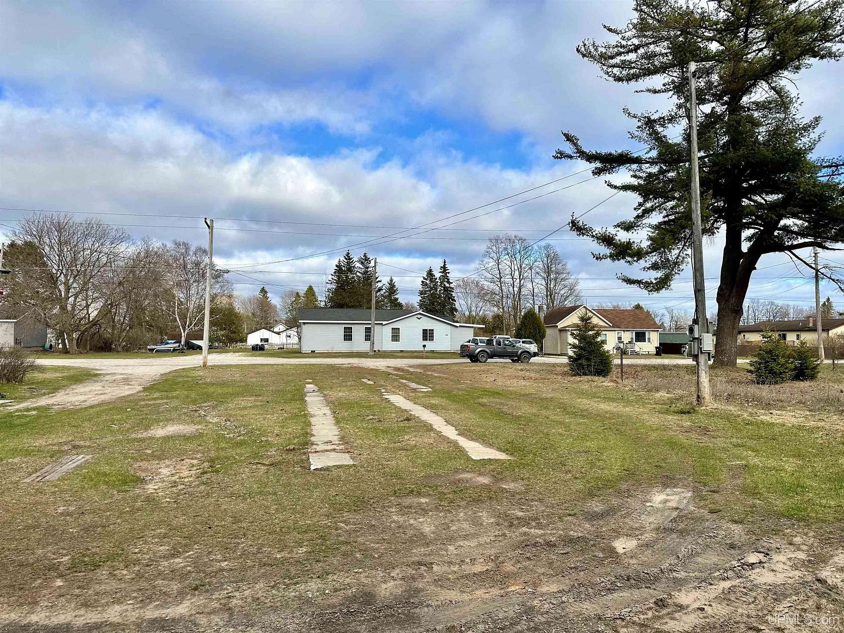 0.15 Acres of Residential Land for Sale in Manistique, Michigan