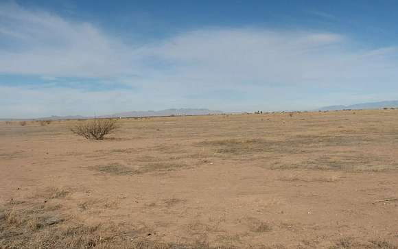 0.86 Acres of Residential Land for Sale in Willcox, Arizona