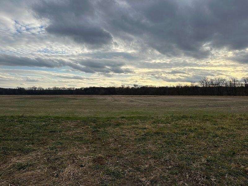 195 Acres of Agricultural Land for Sale in Wooldridge, Missouri