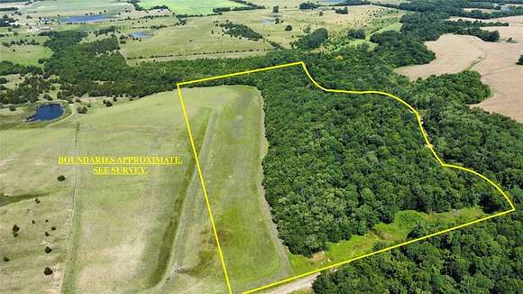 29.6 Acres of Land for Sale in Honey Grove, Texas
