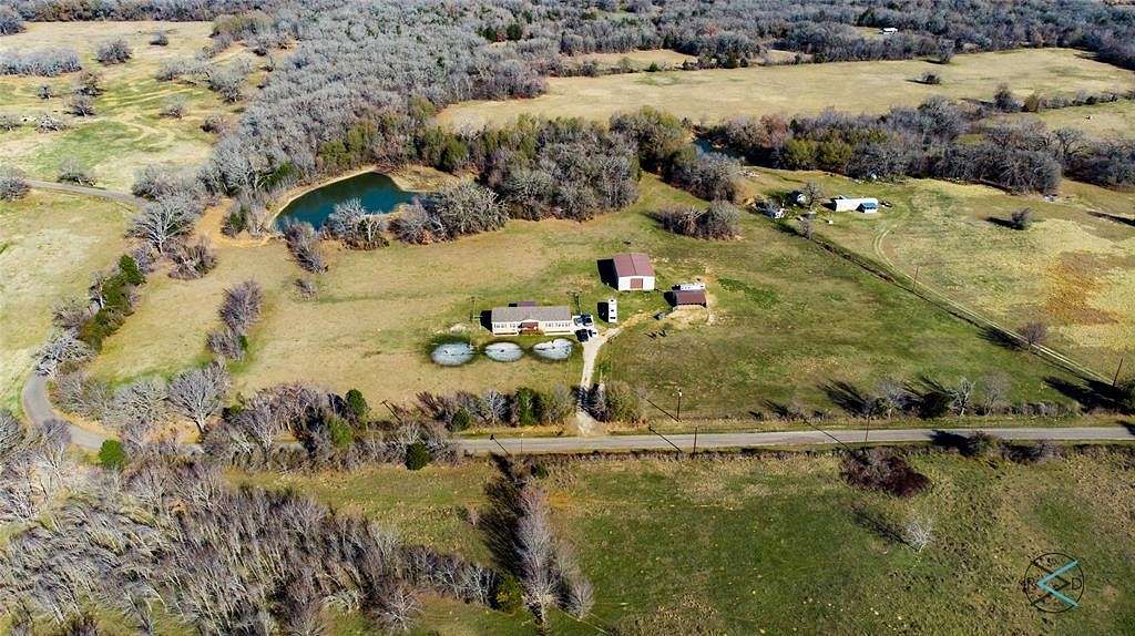 15.2 Acres of Land with Home for Sale in Athens, Texas