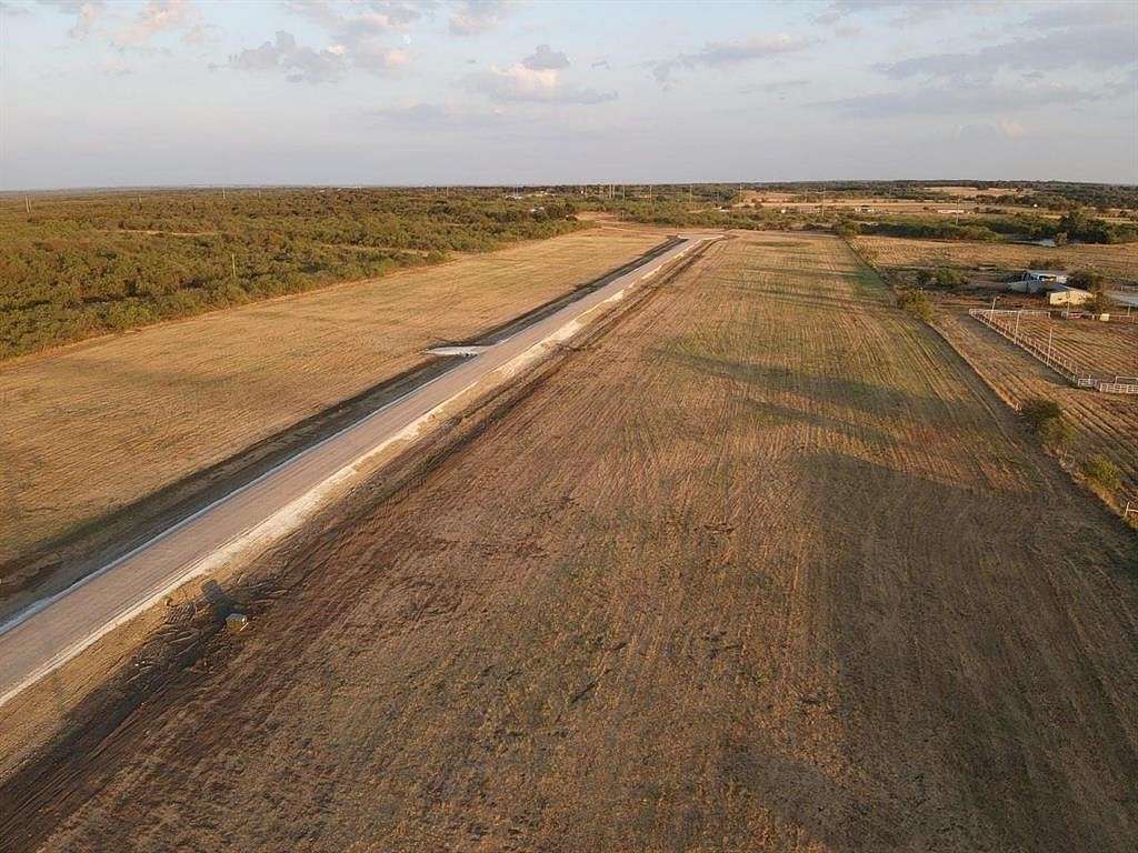 1.334 Acres of Residential Land for Sale in Whitney, Texas