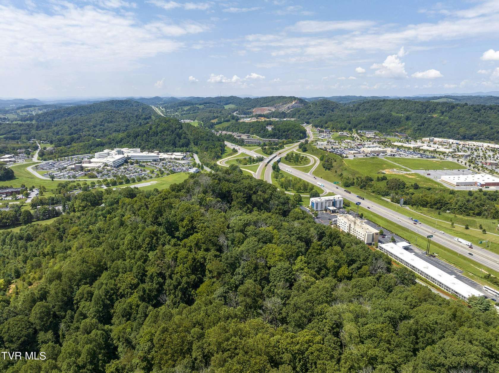 8.88 Acres of Commercial Land for Sale in Bristol, Tennessee