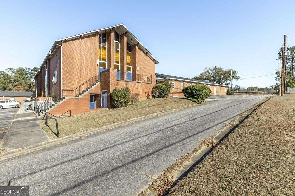 3 Acres of Improved Commercial Land for Sale in Macon, Georgia