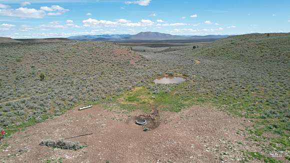 2,939 Acres of Agricultural Land for Sale in Ironside, Oregon