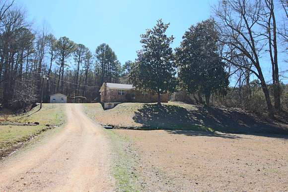 3 Acres of Residential Land with Home for Sale in Iuka, Mississippi