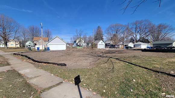 0.16 Acres of Residential Land for Sale in Davenport, Iowa