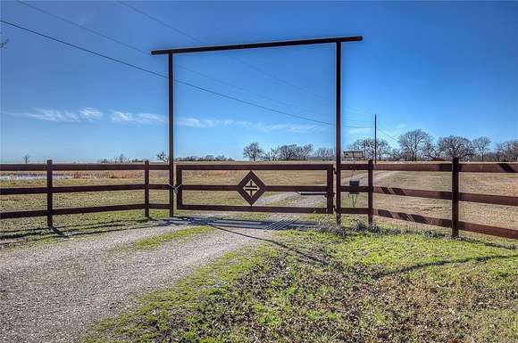 29.9 Acres of Recreational Land with Home for Sale in Lone Oak, Texas