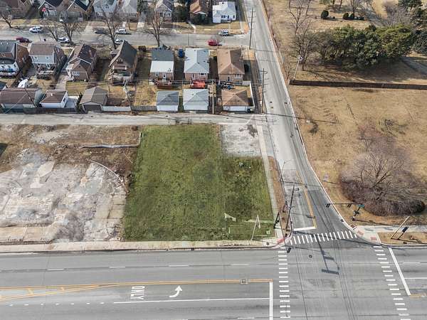 0.32 Acres of Commercial Land for Sale in Evergreen Park, Illinois