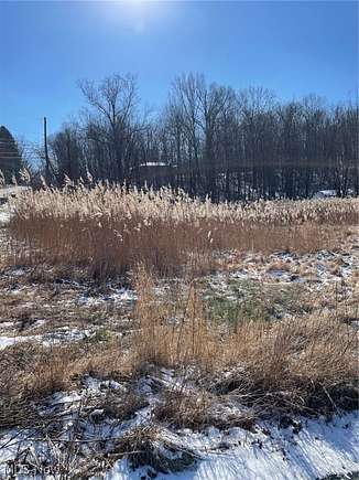 1.25 Acres of Land for Sale in Willoughby Hills, Ohio