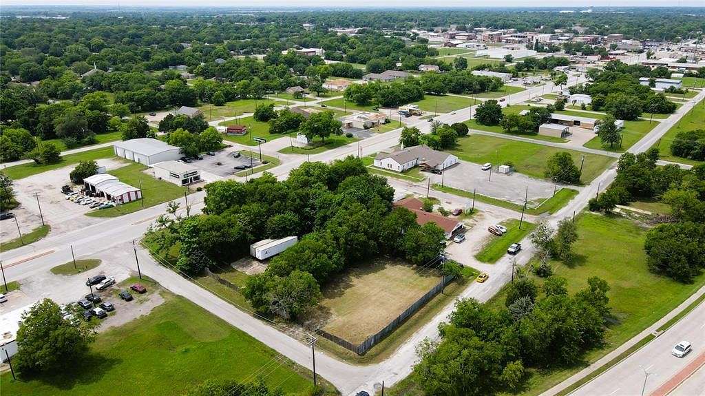 0.17 Acres of Commercial Land for Sale in Terrell, Texas