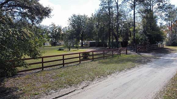 1.1 Acres of Residential Land for Sale in Sorrento, Florida