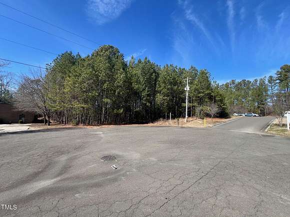 1.1 Acres of Commercial Land for Sale in Henderson, North Carolina
