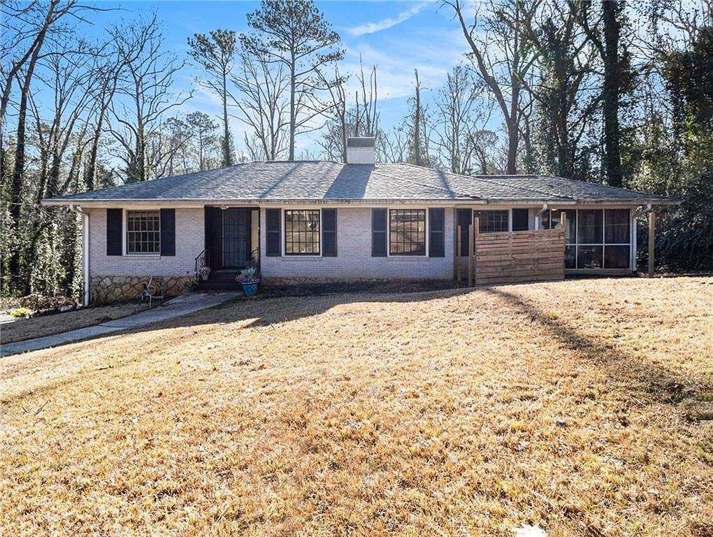 4.9 Acres of Residential Land with Home for Sale in Atlanta, Georgia