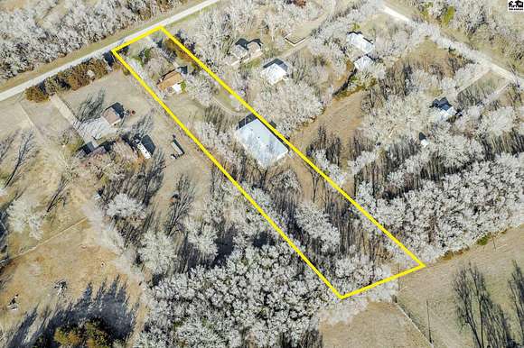 2.5 Acres of Residential Land with Home for Sale in Hutchinson, Kansas