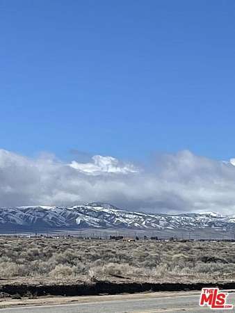 5 Acres of Land for Sale in Lancaster, California