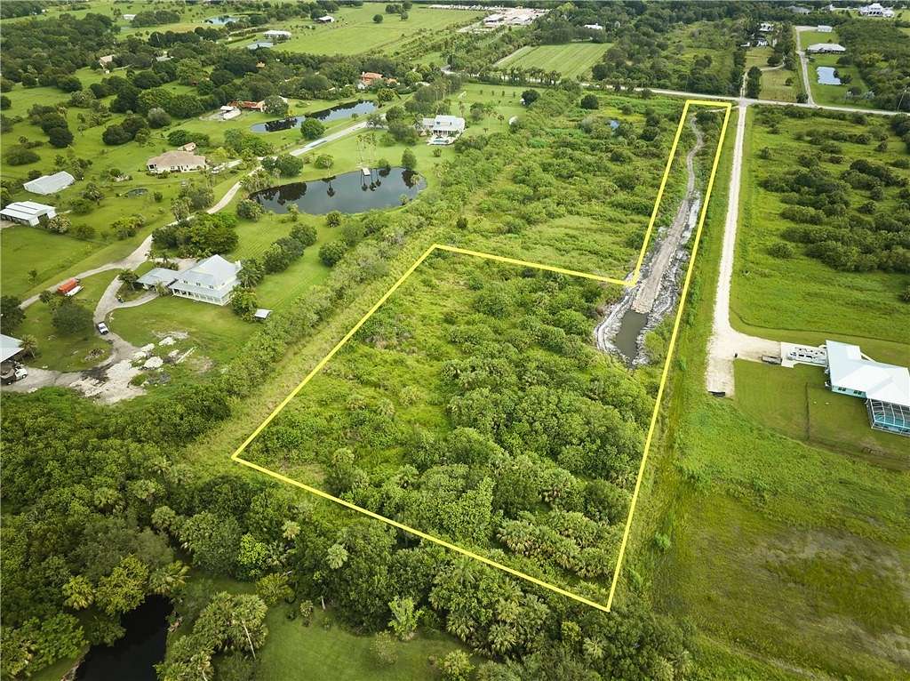 Residential Land for Sale in Vero Beach, Florida