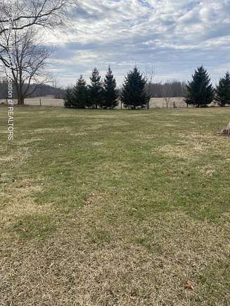 1.1 Acres of Residential Land for Sale in Charlotte, Michigan