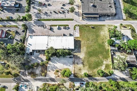 1.27 Acres of Mixed-Use Land for Sale in Crystal River, Florida