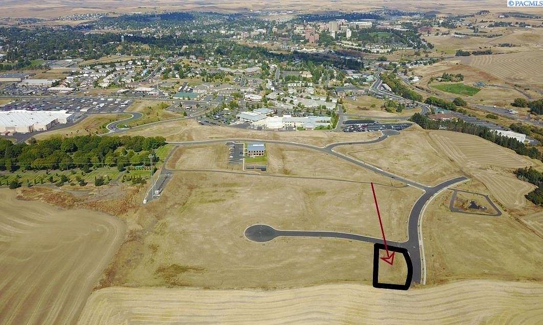 0.55 Acres of Commercial Land for Sale in Pullman, Washington