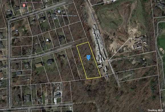 1 Acre of Residential Land for Sale in Middle Island, New York
