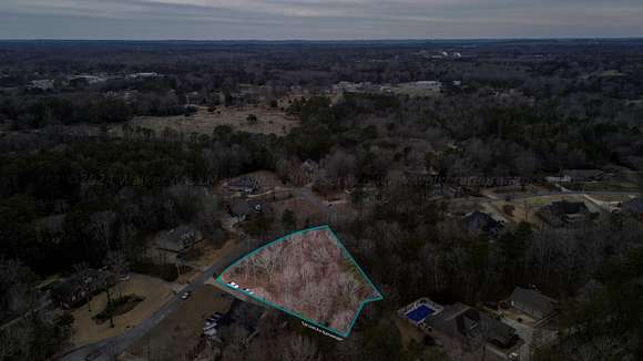 0.9 Acres of Residential Land for Sale in Jasper, Alabama