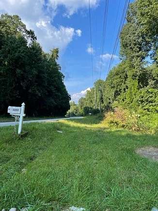 8 Acres of Residential Land for Sale in Cleveland, Georgia