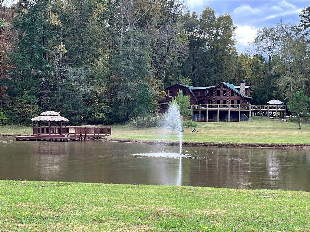 6.5 Acres of Residential Land with Home for Sale in Hoschton, Georgia