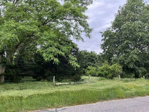 0.54 Acres of Residential Land for Sale in Aquebogue, New York