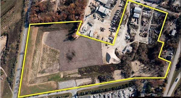 26.6 Acres of Commercial Land for Sale in Calverton, New York