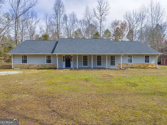 5 Acres of Residential Land with Home for Sale in Danielsville, Georgia