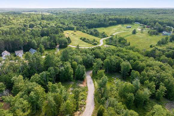 0.69 Acres of Residential Land for Sale in Brunswick, Maine
