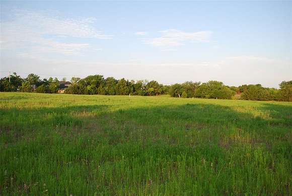 1.6 Acres of Residential Land for Sale in Heath, Texas