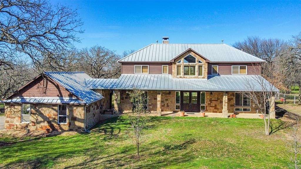 5 Acres of Land with Home for Sale in Oak Point, Texas