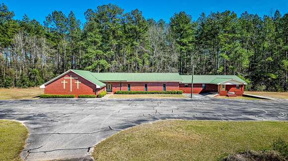 5.1 Acres of Improved Mixed-Use Land for Sale in Richton, Mississippi