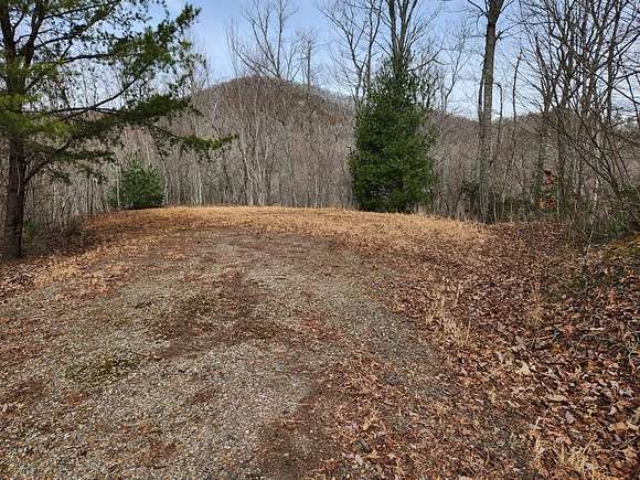 0.91 Acres of Residential Land for Sale in Franklin, North Carolina
