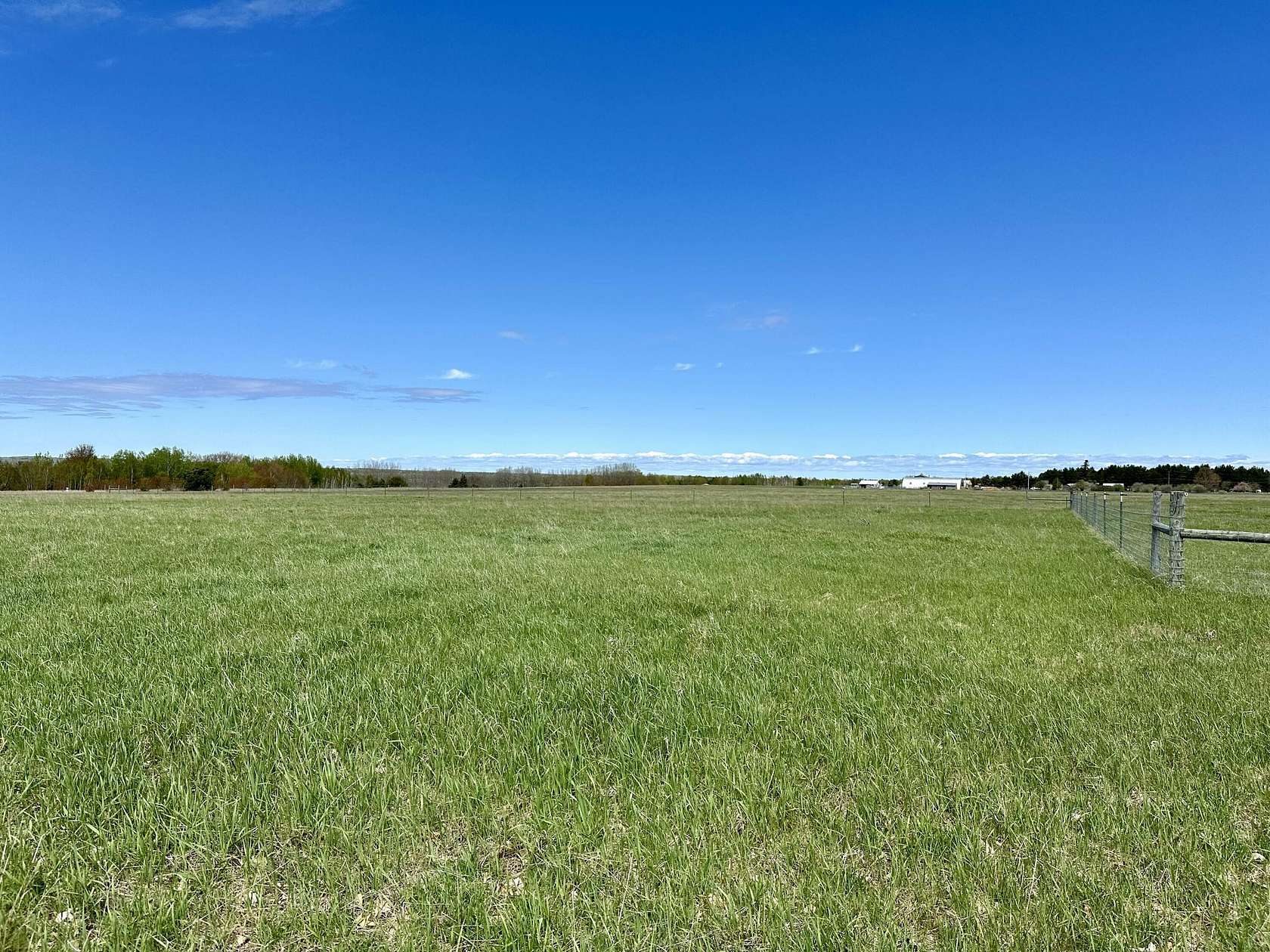 1.1 Acres of Residential Land for Sale in Cheboygan, Michigan