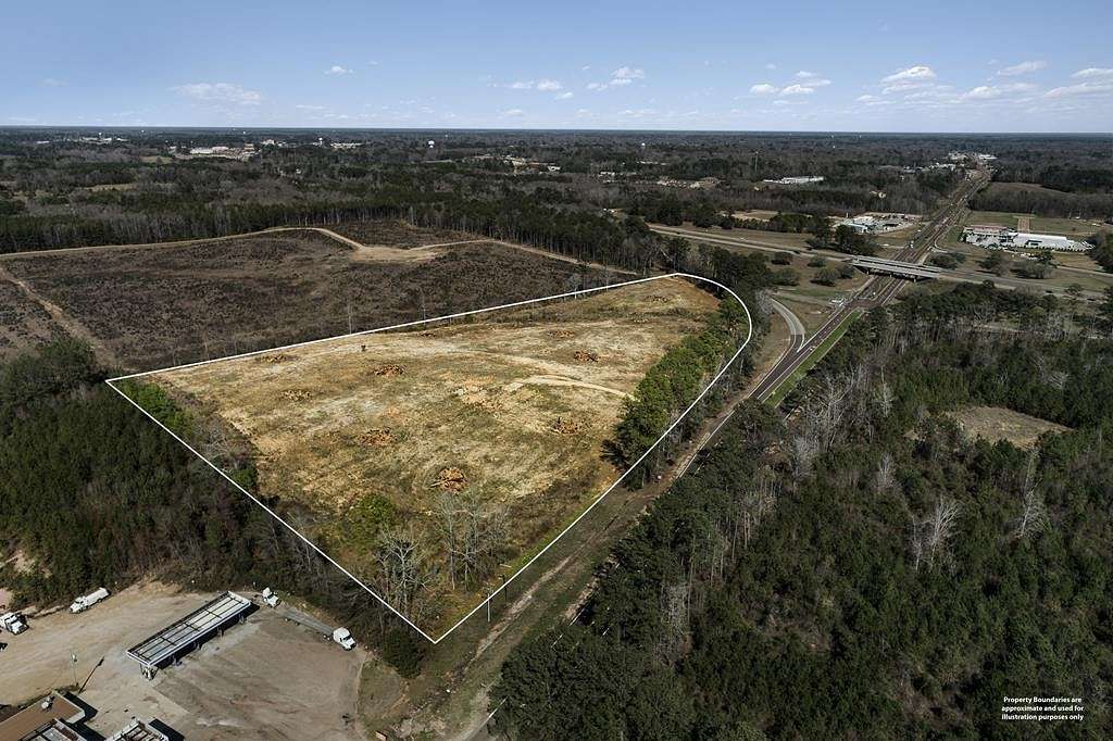 15.6 Acres of Commercial Land for Sale in McComb, Mississippi