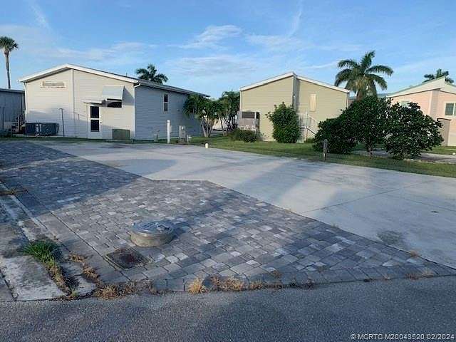 0.043 Acres of Residential Land for Sale in Jensen Beach, Florida