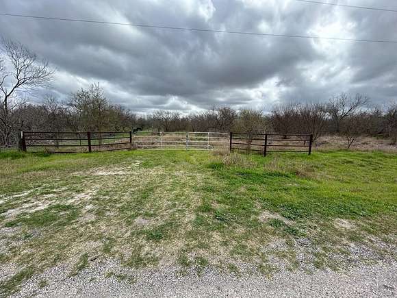 5.8 Acres of Residential Land for Sale in Beeville, Texas