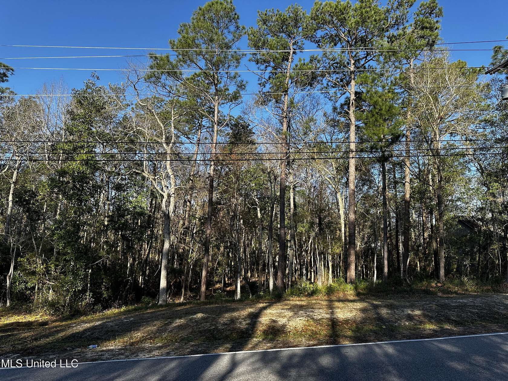 0.83 Acres of Residential Land for Sale in Gautier, Mississippi
