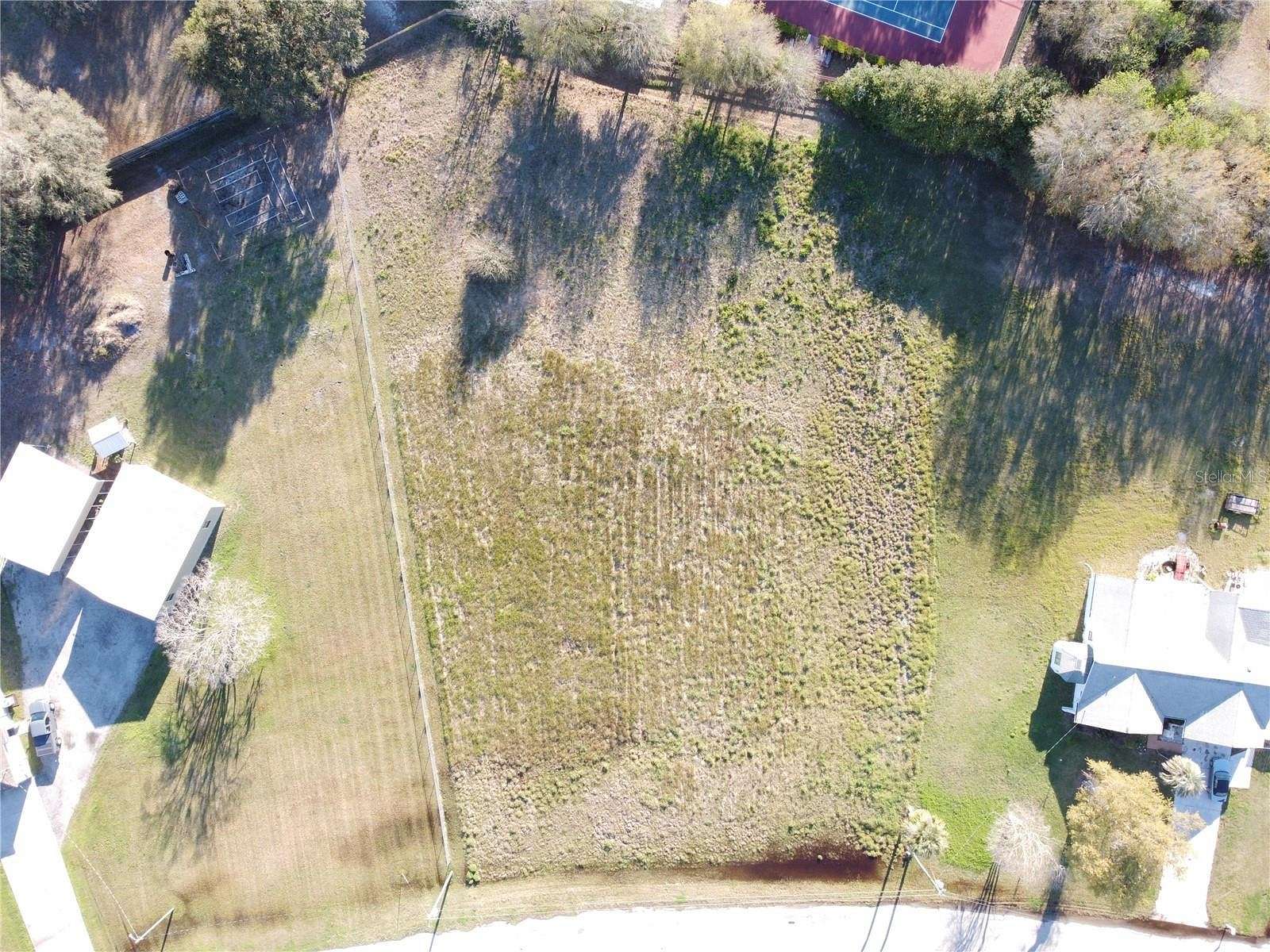 1 Acre of Residential Land for Sale in Wesley Chapel, Florida